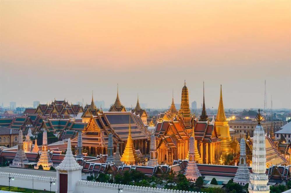 The Motley House Hostel Bangkok Exterior foto